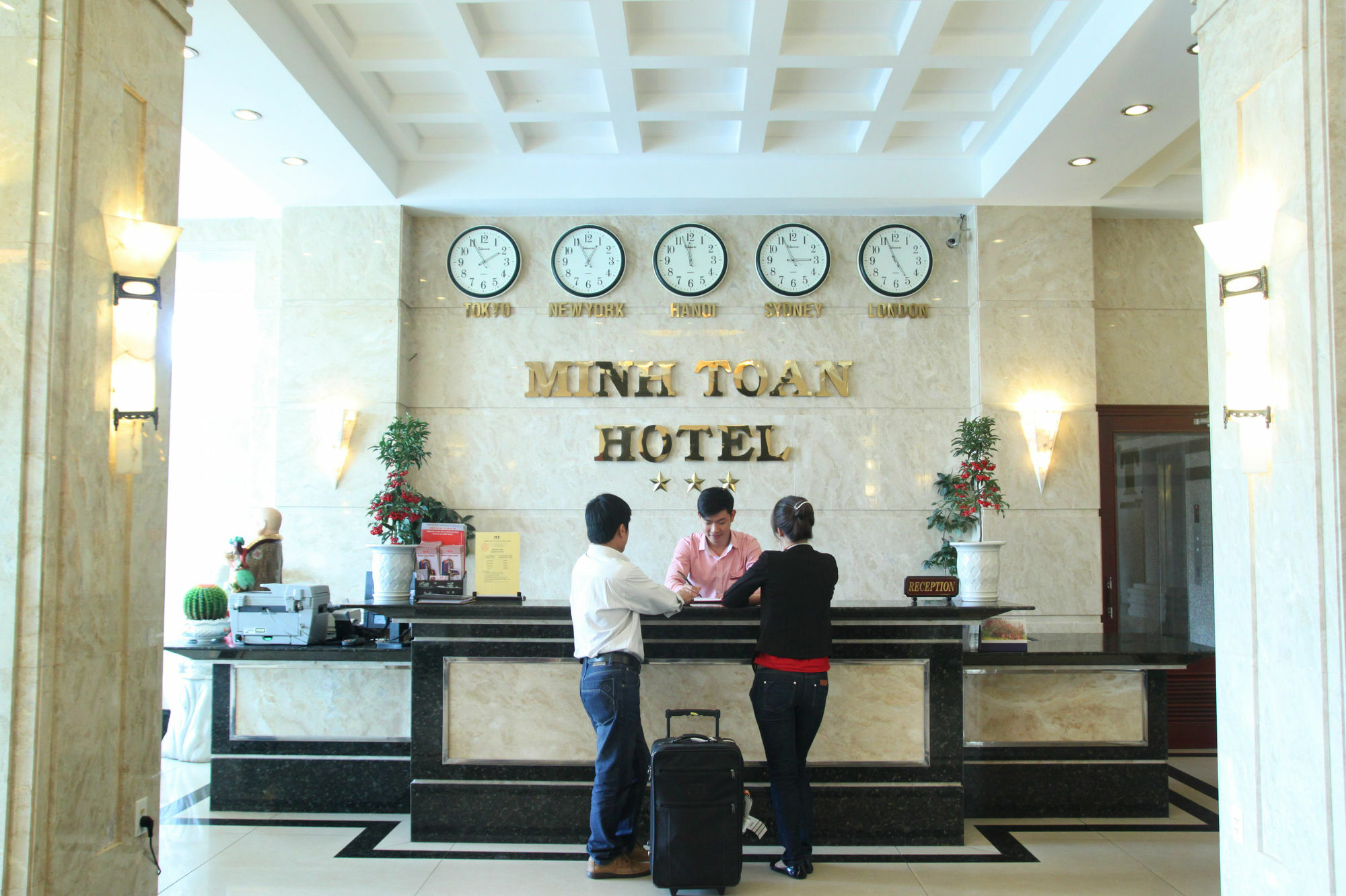 דה נאנג Minh Toan Athena Hotel מראה חיצוני תמונה